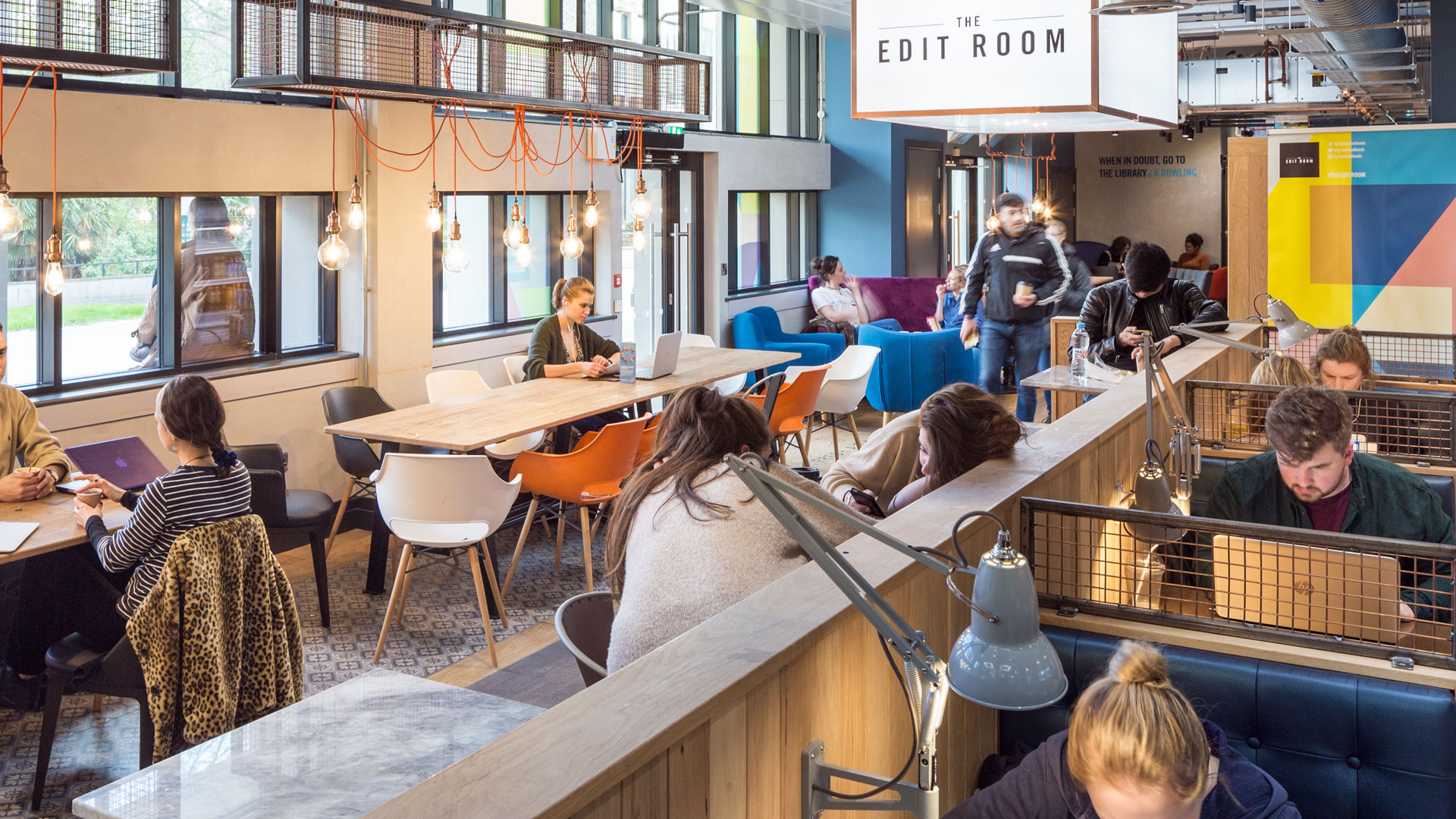 university-cafeteria-design-designing-cafes-for-education